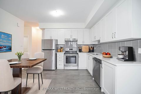 Photo 0 at 20 - 39 John Perkins Bull Drive, CFB, Toronto