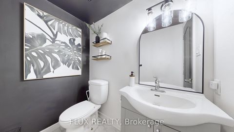 Photo 6 at 32 - 52 Adelaide Street, Allandale, Barrie