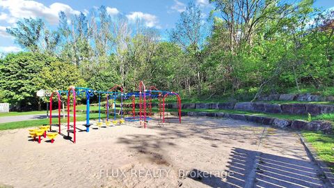 Photo 13 at 32 - 52 Adelaide Street, Allandale, Barrie
