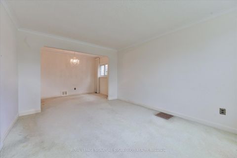 Photo 3 at 45 Joanith Drive, Parkview, Toronto