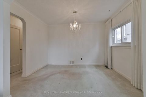 Photo 5 at 45 Joanith Drive, Parkview, Toronto