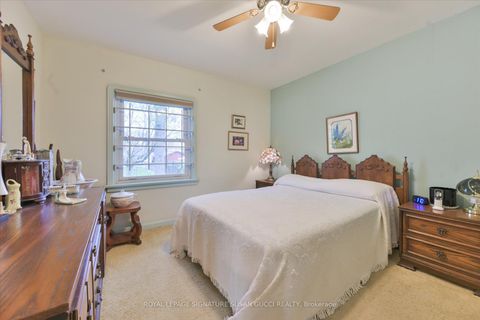 Photo 10 at 45 Joanith Drive, Parkview, Toronto