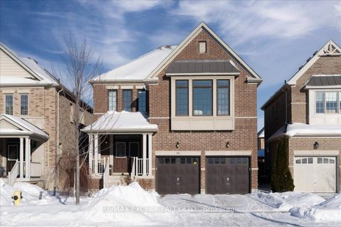 Photo 1 at 10 Deer Pass Road, Sharon, East Gwillimbury