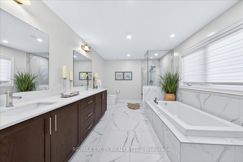 Photo 24 at 10 Deer Pass Road, Sharon, East Gwillimbury