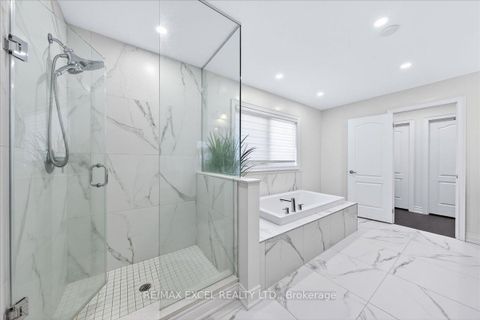 Photo 25 at 10 Deer Pass Road, Sharon, East Gwillimbury