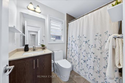 Photo 30 at 10 Deer Pass Road, Sharon, East Gwillimbury