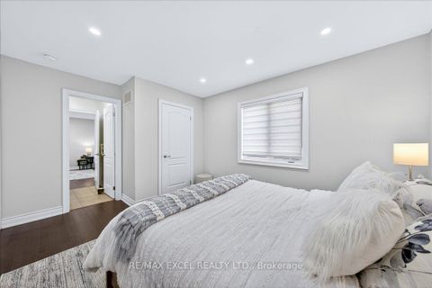 Photo 33 at 10 Deer Pass Road, Sharon, East Gwillimbury