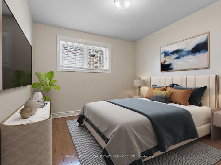 Photo 16 at 44 Caracas Road, Bayview Village, Toronto