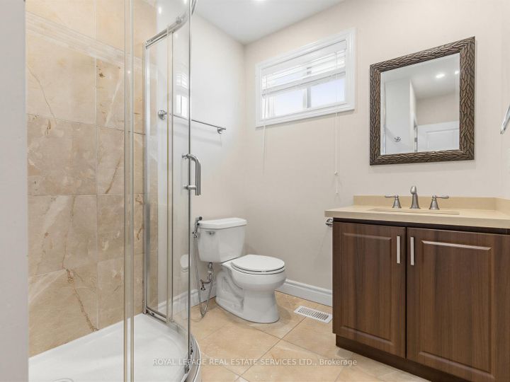Photo 25 at 44 Caracas Road, Bayview Village, Toronto
