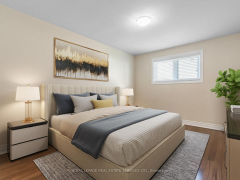 Photo 15 at 44 Caracas Road, Bayview Village, Toronto