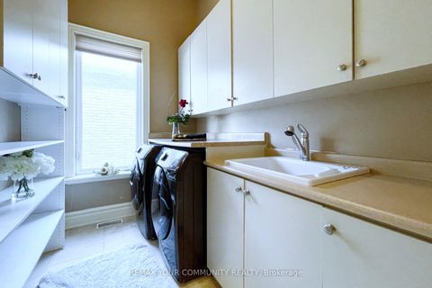 Photo 8 at 95 Naughton Drive, Westbrook, Richmond Hill