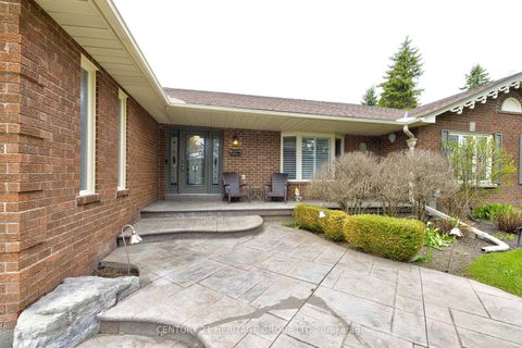 Photo 3 at 287 Burns Boulevard, King City, King