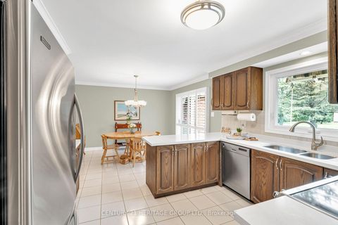 Photo 10 at 287 Burns Boulevard, King City, King