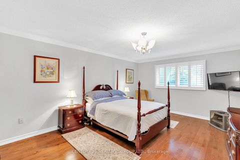 Photo 19 at 287 Burns Boulevard, King City, King