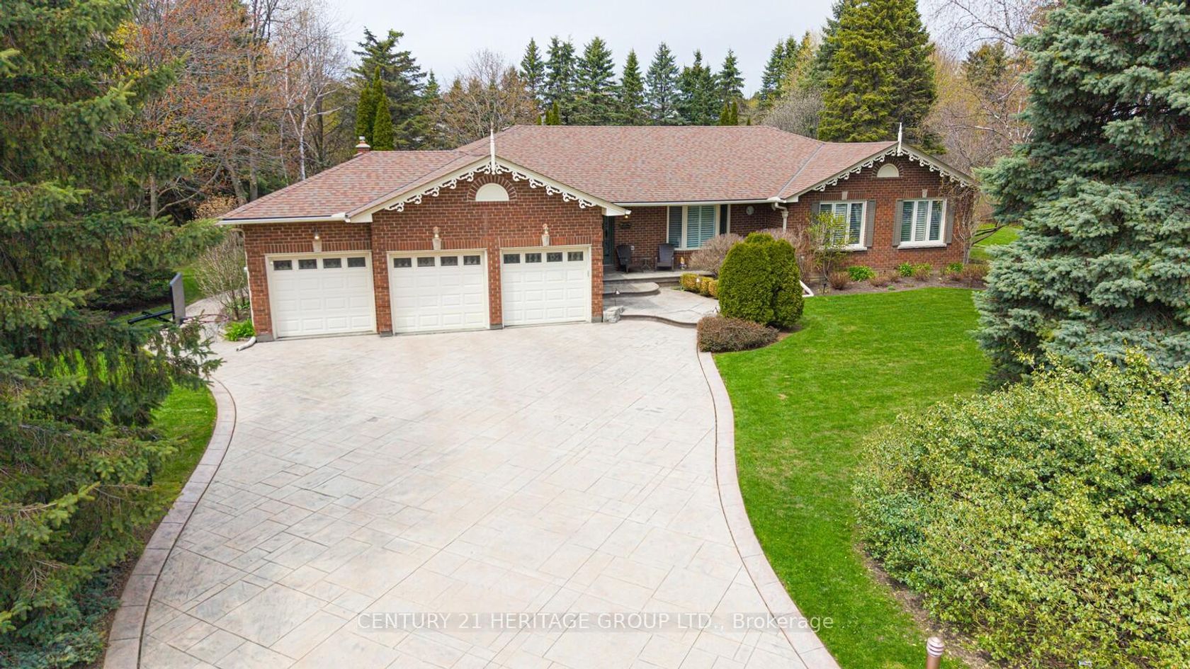 287 Burns Boulevard, King City, King photo 2