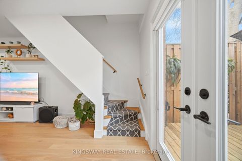 Photo 9 at 251 Ontario Street, Moss Park, Toronto