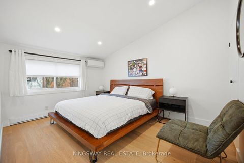 Photo 20 at 251 Ontario Street, Moss Park, Toronto
