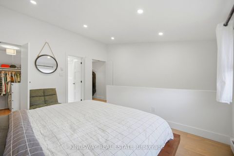 Photo 22 at 251 Ontario Street, Moss Park, Toronto