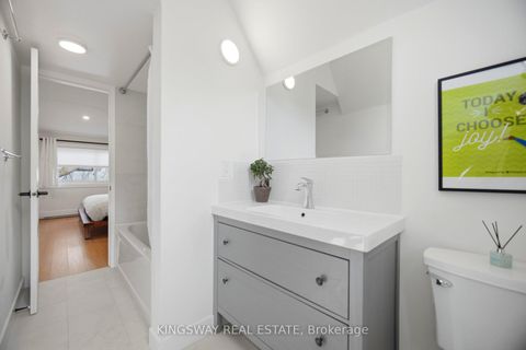 Photo 25 at 251 Ontario Street, Moss Park, Toronto