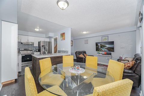 Photo 11 at 6 - 430 Mapleview Drive E, Painswick South, Barrie