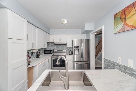 Photo 12 at 6 - 430 Mapleview Drive E, Painswick South, Barrie