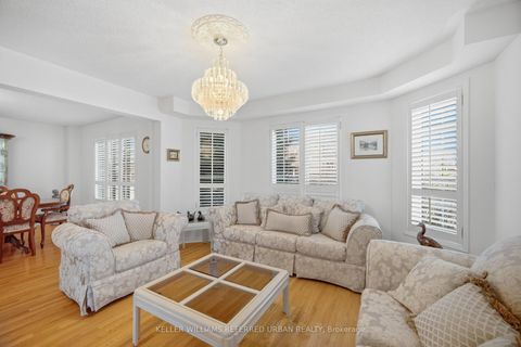 Photo 3 at 239 Drummond Drive, Maple, Vaughan