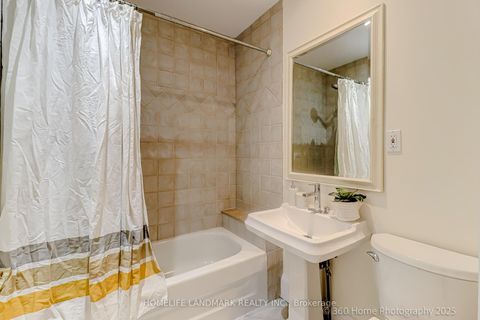 Photo 16 at 155 Fairlawn Avenue, Lawrence Park North, Toronto
