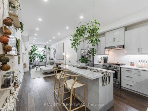 Photo 38 at 133 Cowan Avenue, South Parkdale, Toronto