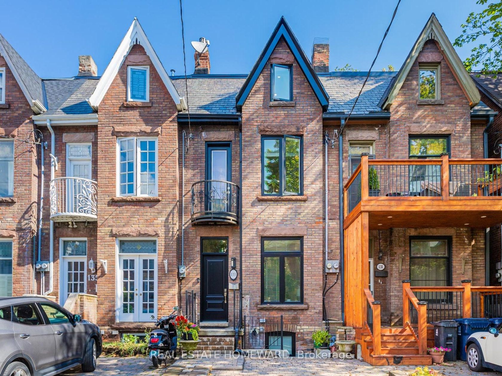 133 Cowan Avenue, South Parkdale, Toronto by Loree Meneguzzi Real Estate 133 Cowan Avenue, South Parkdale, Toronto