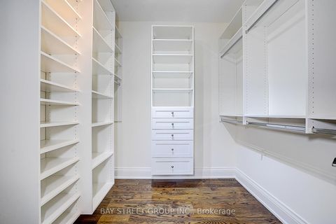 Photo 30 at 28 Carnwath Crescent, Windfields, Toronto