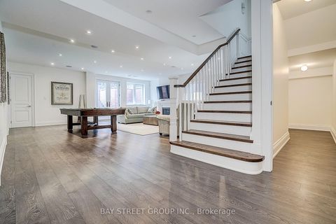 Photo 31 at 28 Carnwath Crescent, Windfields, Toronto