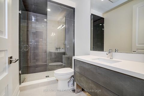 Photo 46 at 28 Carnwath Crescent, Windfields, Toronto