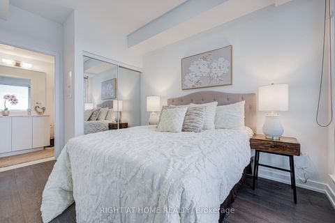 Photo 16 at S2410 - 8 Olympic Garden Drive, Newtonbrook East, Toronto