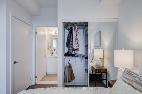 Photo 17 at S2410 - 8 Olympic Garden Drive, Newtonbrook East, Toronto
