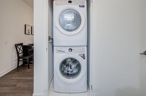 Photo 20 at S2410 - 8 Olympic Garden Drive, Newtonbrook East, Toronto