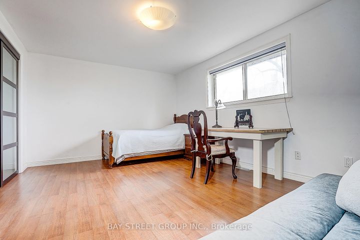 Photo 16 at 10 - 91 Rameau Drive, Hillcrest Village, Toronto