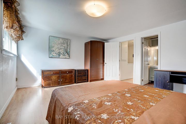 Photo 23 at 10 - 91 Rameau Drive, Hillcrest Village, Toronto