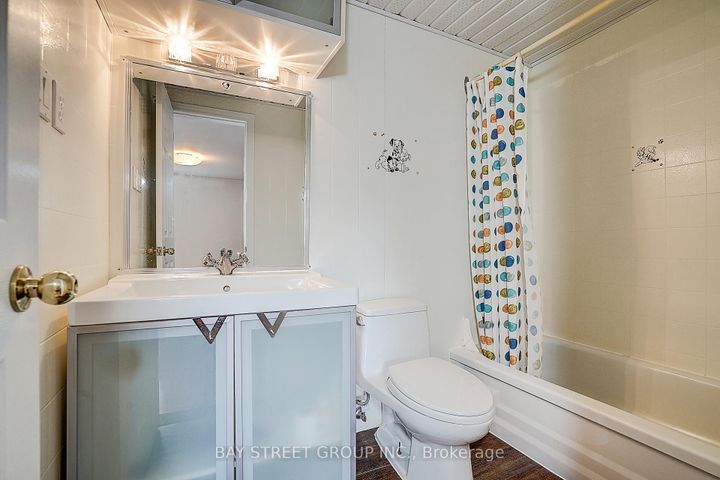 Photo 24 at 10 - 91 Rameau Drive, Hillcrest Village, Toronto