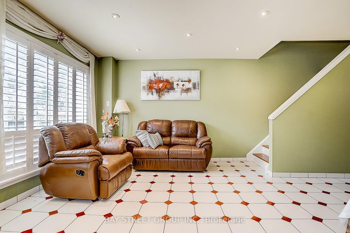 Photo 29 at 10 - 91 Rameau Drive, Hillcrest Village, Toronto