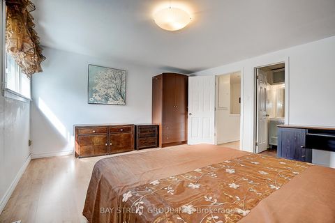 Photo 23 at 10 - 91 Rameau Drive, Hillcrest Village, Toronto
