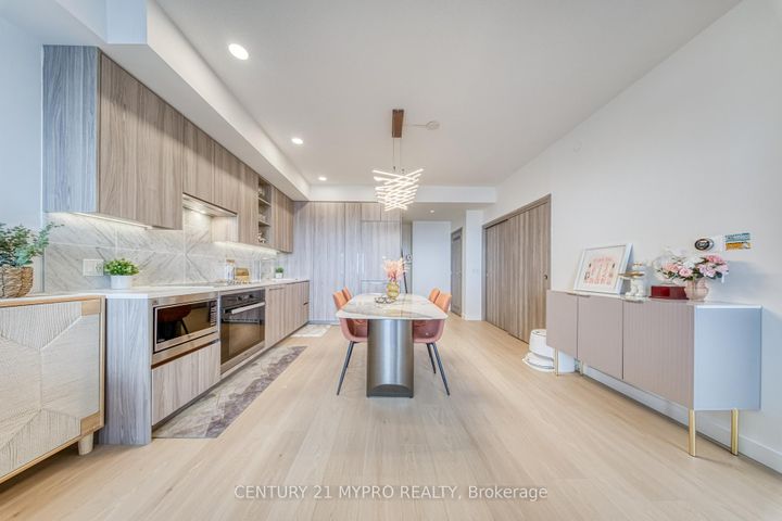 Photo 9 at 3907 - 95 McMahon Drive, Bayview Village, Toronto