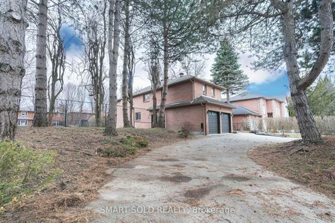 Photo 5 at 107 Arnold Avenue, Yorkhill, Vaughan