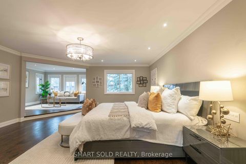 Photo 24 at 107 Arnold Avenue, Yorkhill, Vaughan