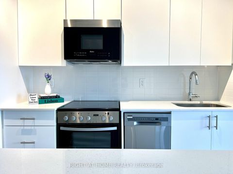 Photo 4 at 2301 - 15 Ellerslie Avenue, Willowdale West, Toronto