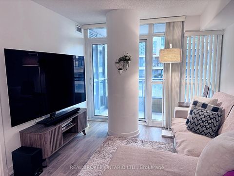 Photo 12 at 857 - 10 Capreol Court, Waterfront Communities C1, Toronto