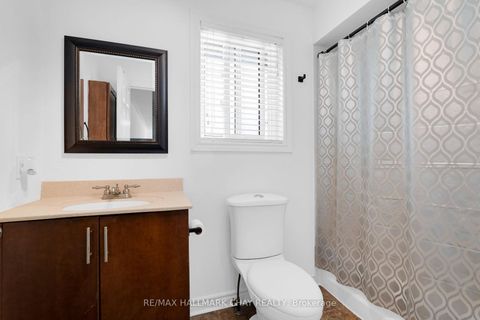 Photo 14 at 57 VIOLET Street, Holly, Barrie