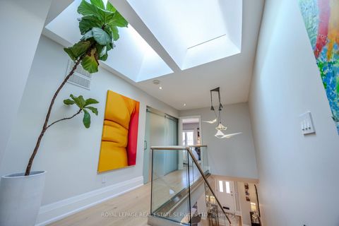 Photo 28 at 91 Old Mill Road, Kingsway South, Toronto