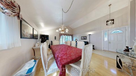 Photo 10 at 6 Abbottswood Road, Bendale, Toronto