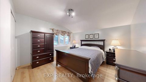 Photo 22 at 6 Abbottswood Road, Bendale, Toronto