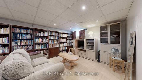 Photo 33 at 6 Abbottswood Road, Bendale, Toronto